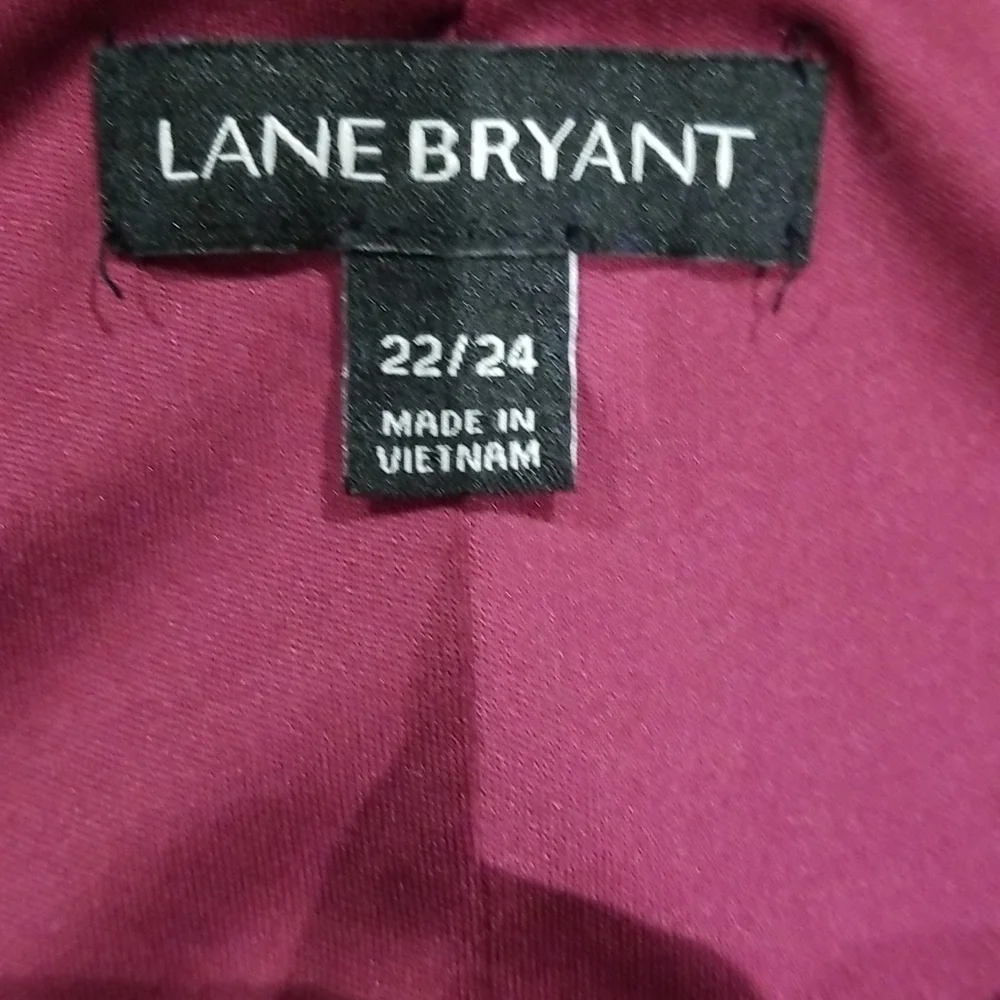 Lane Bryant burgundy sleeveless top sz 22/24 like new - Picture 3 of 5